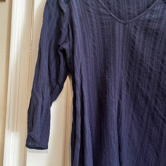 Universal Threat Gauze Blue V-Neck Top (Size Medium / Gently-Worn) - Picture 9 of 10